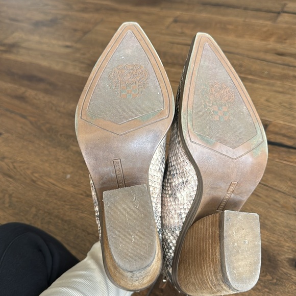 Snake print Vince Camuto booties - Picture 7 of 7